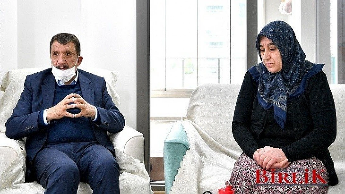Gürkan, Şehit Anneleri Başımızın Tacıdır