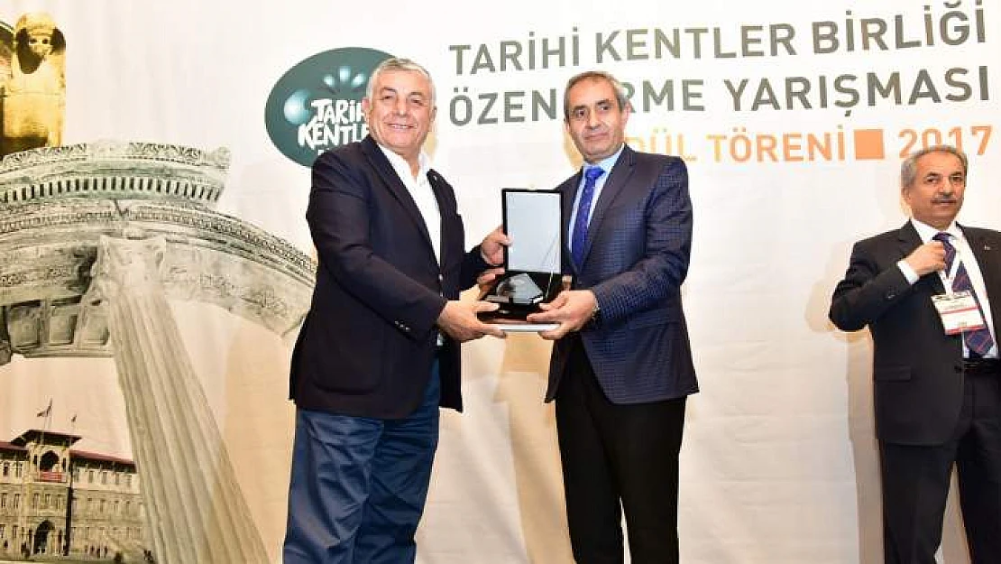 TKB Tarafından Başkan Gürkan'a Bir Ödül Daha Verildi