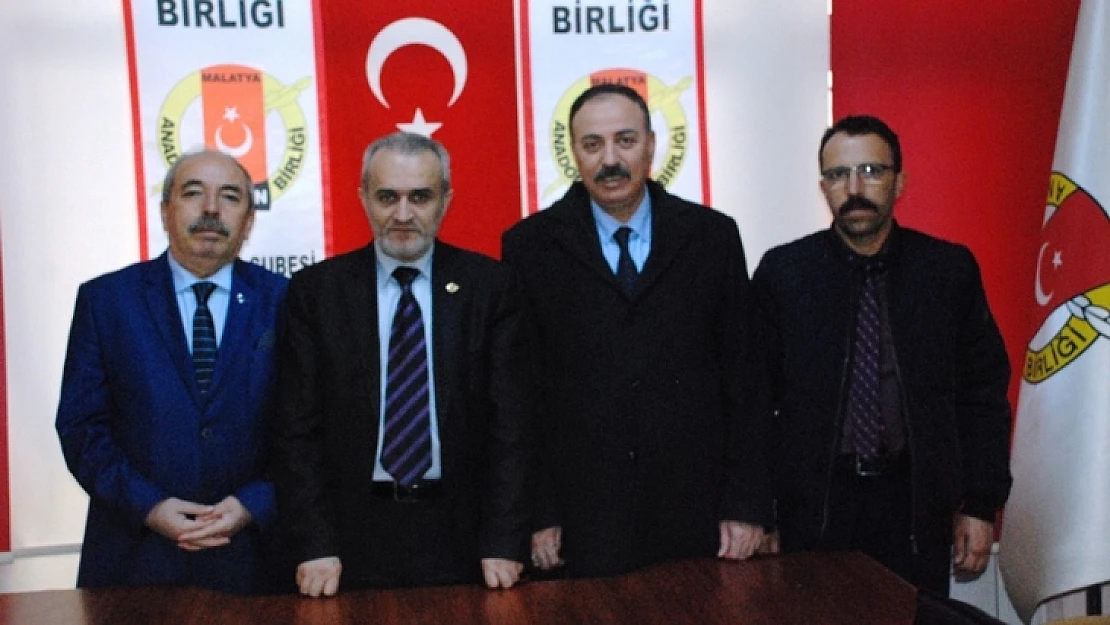 Türk Büro-Sen Başkanı Niyazi Kara, Anadolu Basın Birliğine Ziyaret
