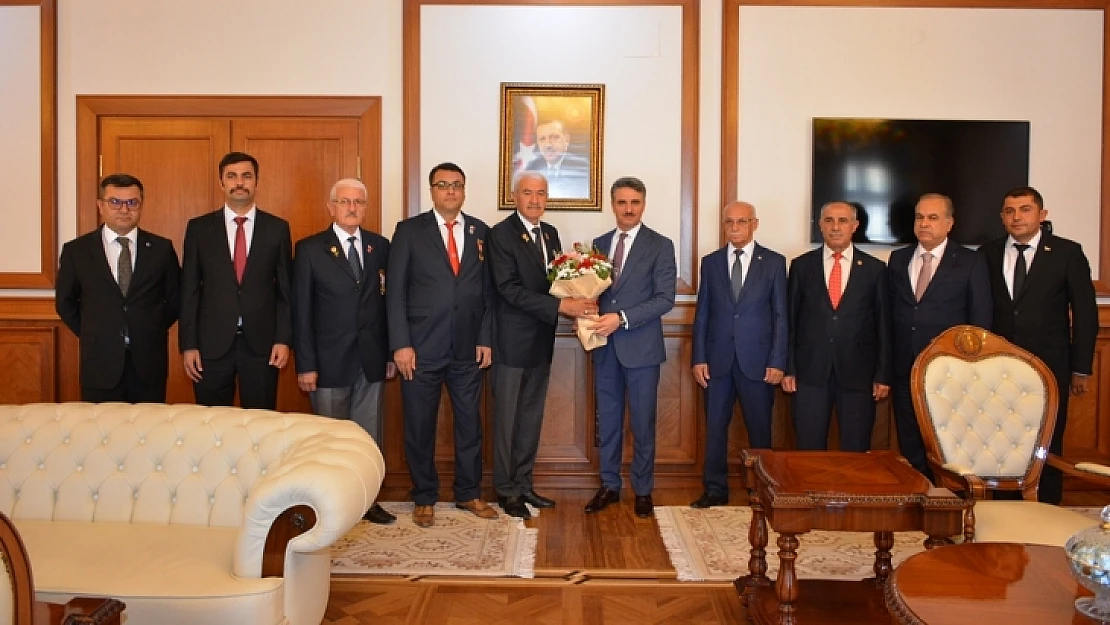 Şehit ve Gazi Derneklerinden Vali Baruş'a Ziyaret