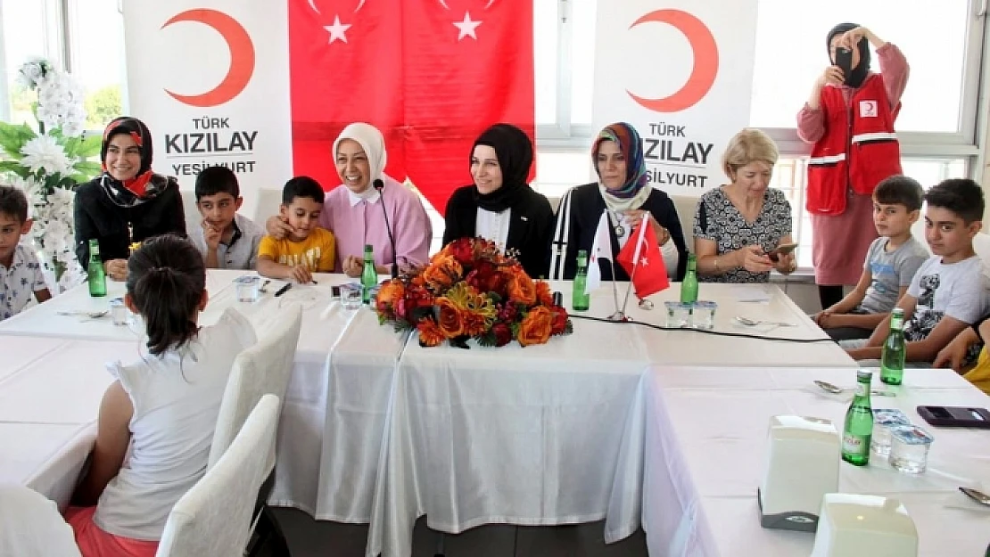 Yeşilyurt Kızılay Şubesinden Çölyak Hastalarına Özel Aşure İkramı