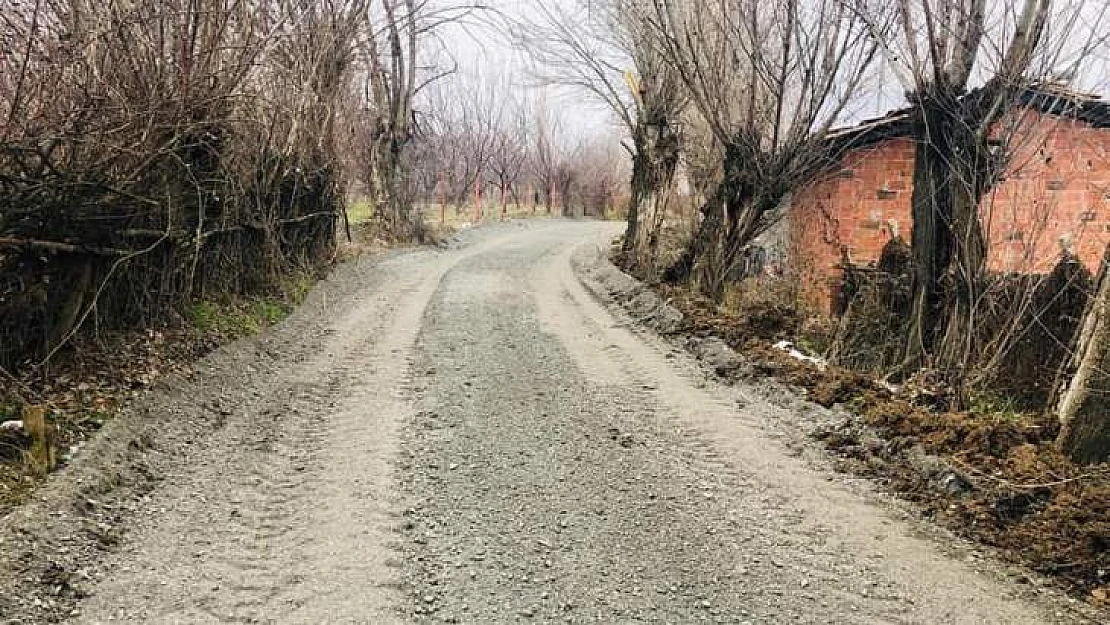 'Mahallelerimizi Konforlu Ve Güvenli Yollara Kavuşturuyoruz'