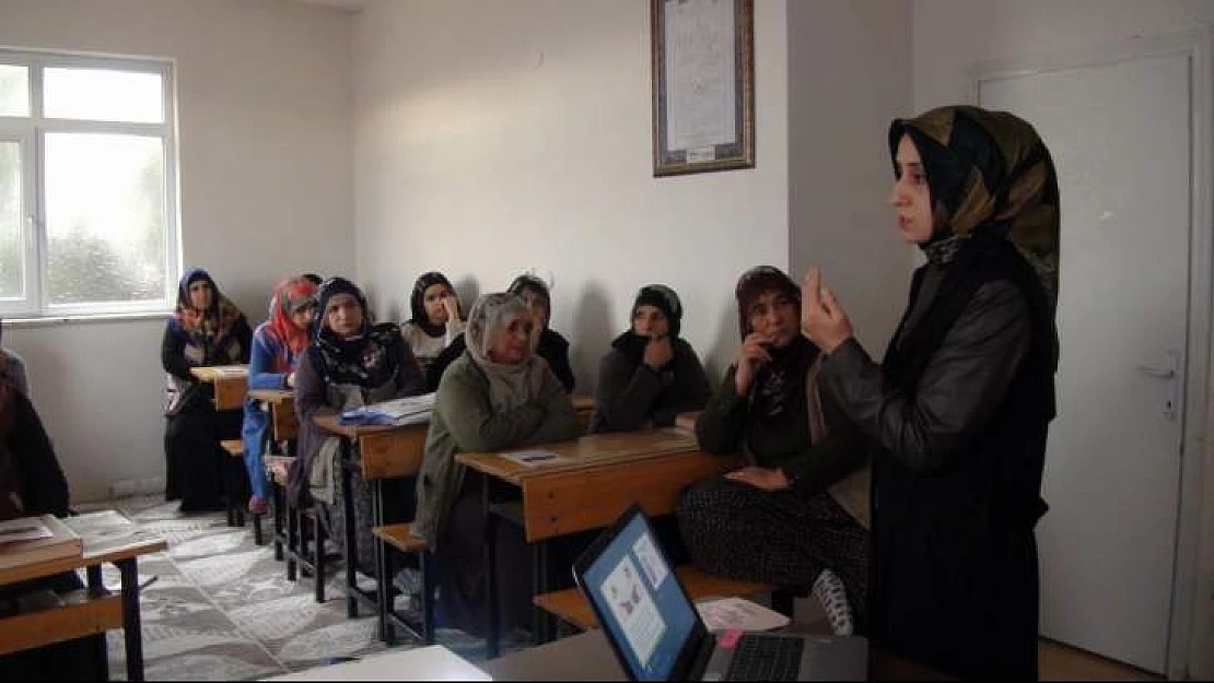 Mutlu Evlilikler İçin Doğru İletişim Şart