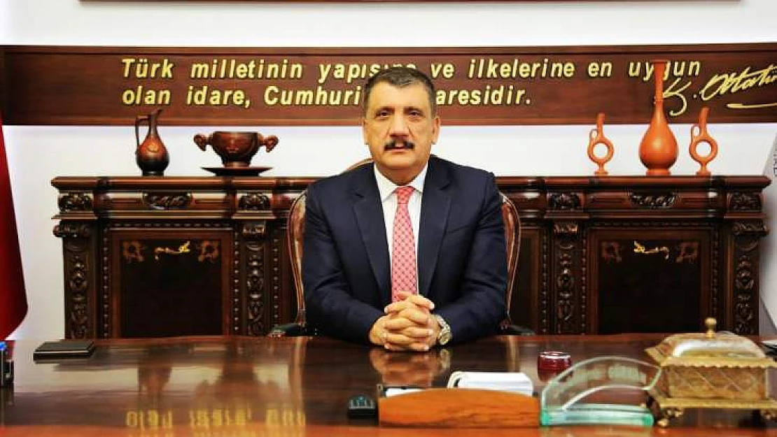 Bakan Gürkan'dan Mevlid Kandili Mesajı