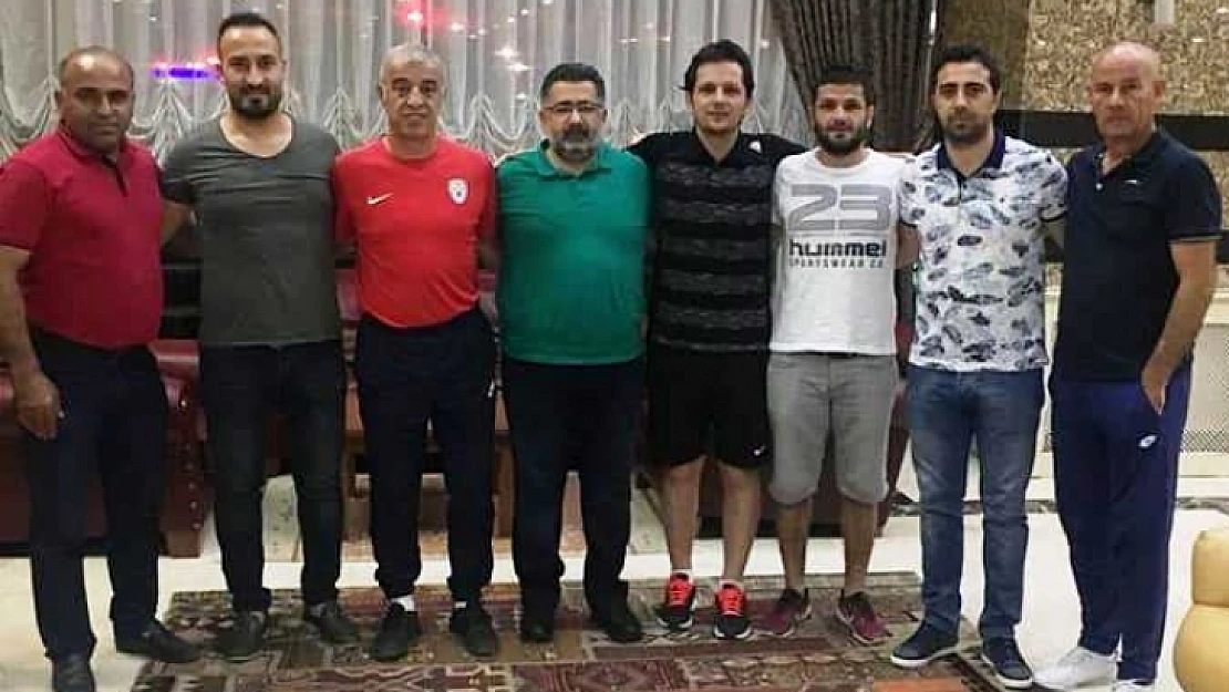 Başkan Gündüz'den Yeşilyurt Belediyespor'a Anlamlı Ziyaret