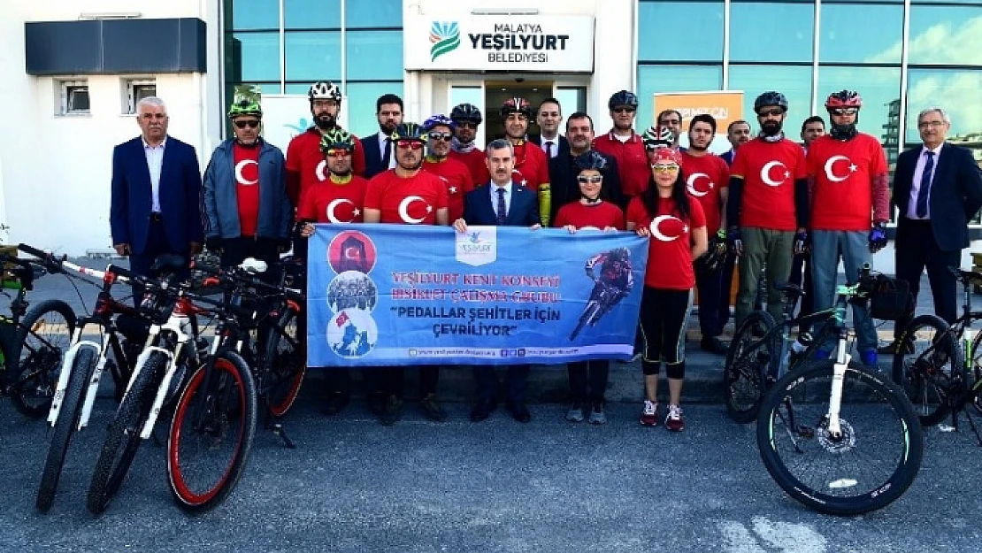 Yeşilyurt Belediyesi, 'Çanakkale Şehitleri Anma' Bisiklet Turu Düzenledi