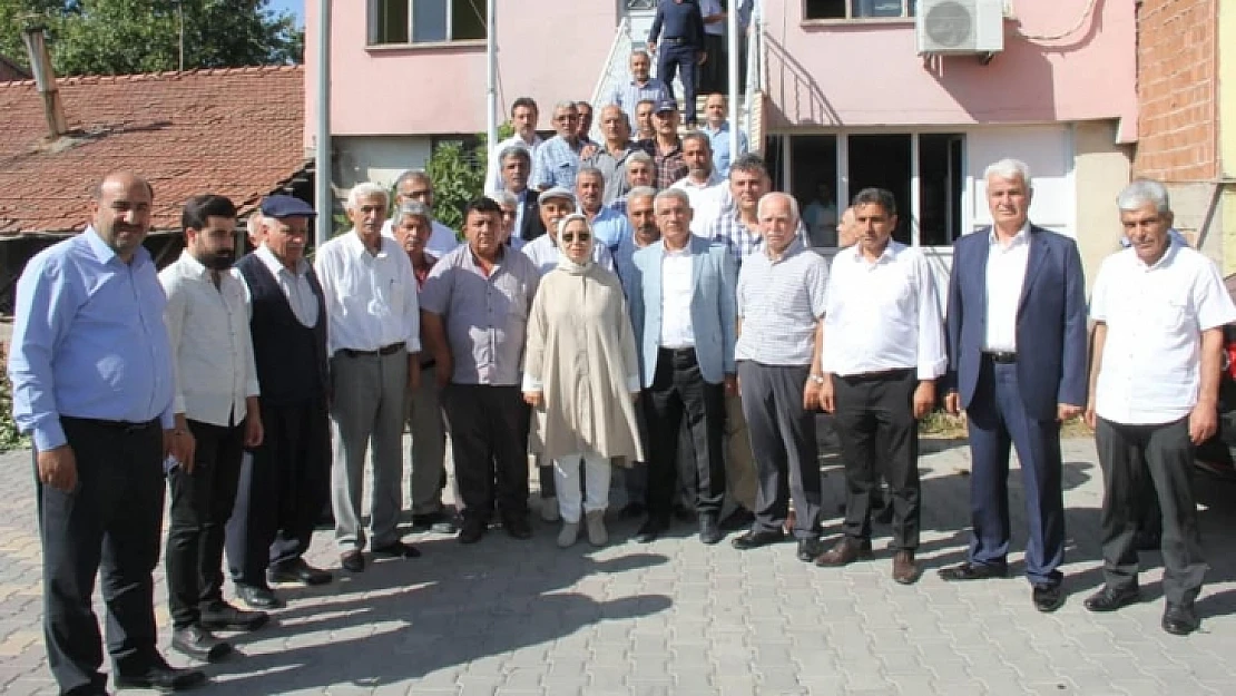 Çalık: Kayısı Birlik İçin Bakan Yardımcısı Özel Bir Çalışma Yürütüyor