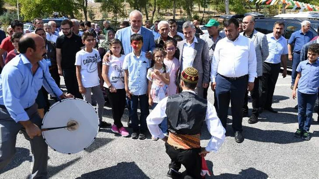 Yetim Ve Öksüz Çocuklar Çocuk Şenliğinde Buluştu
