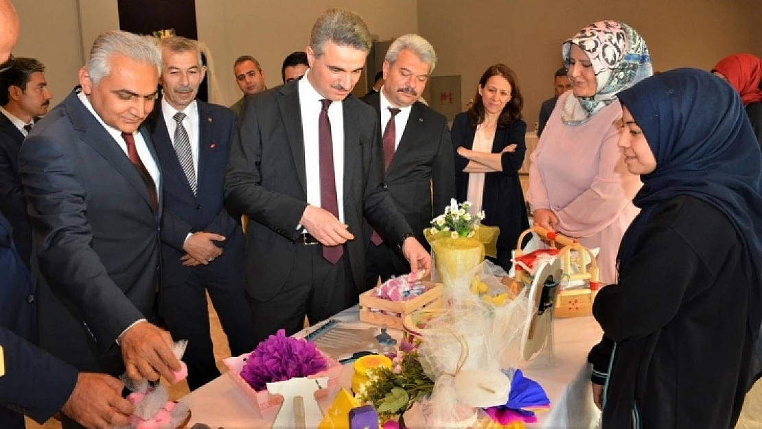 Kurum Müdürleri ve Muhtarlar Arapgir İlçesinde
