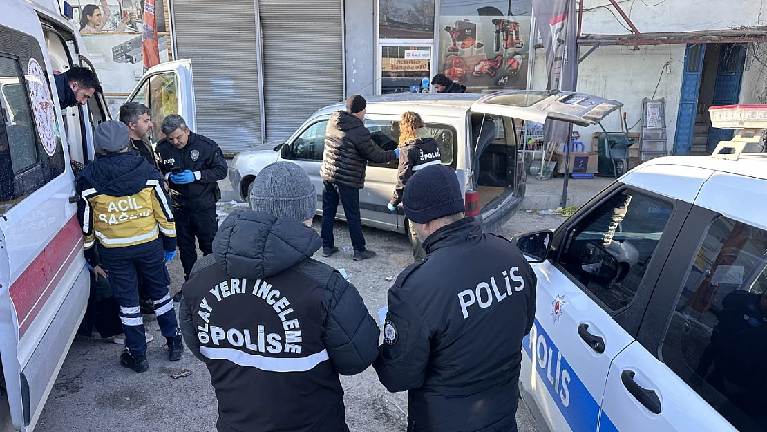 Kalp Krizi Kaza Getirdi: 50 Yaşındaki Sürücü Kurtarılamadı