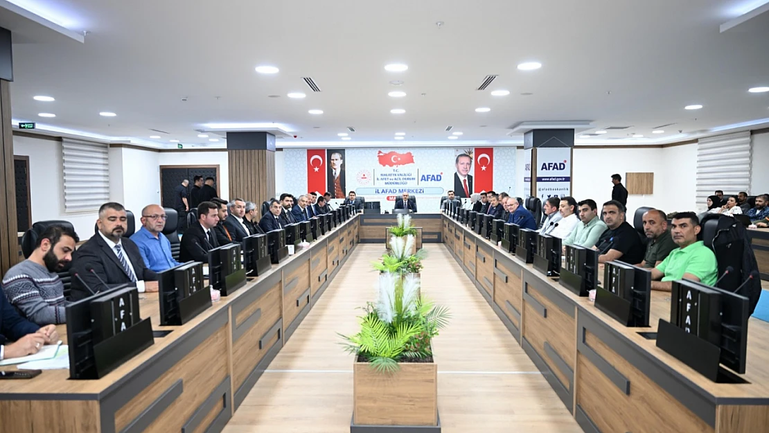 Kırsal Konutlar Betonarme Yapılar İstişare Toplantısı Düzenlendi