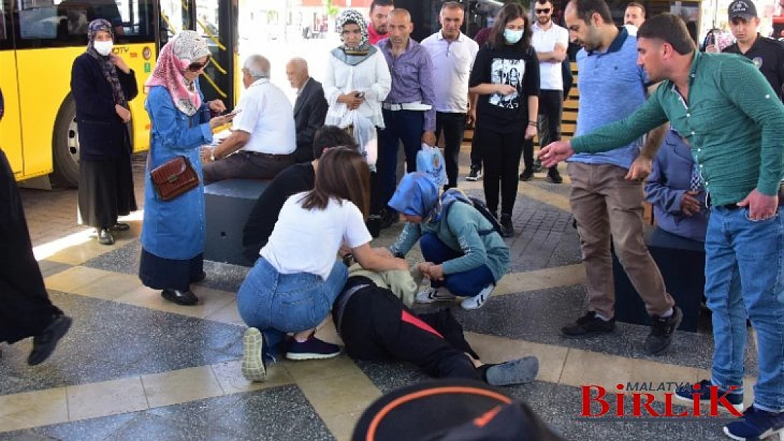 Malatya Büyükşehir Belediyesi'nden Dikkat Çeken Tiyatro Gösterimi