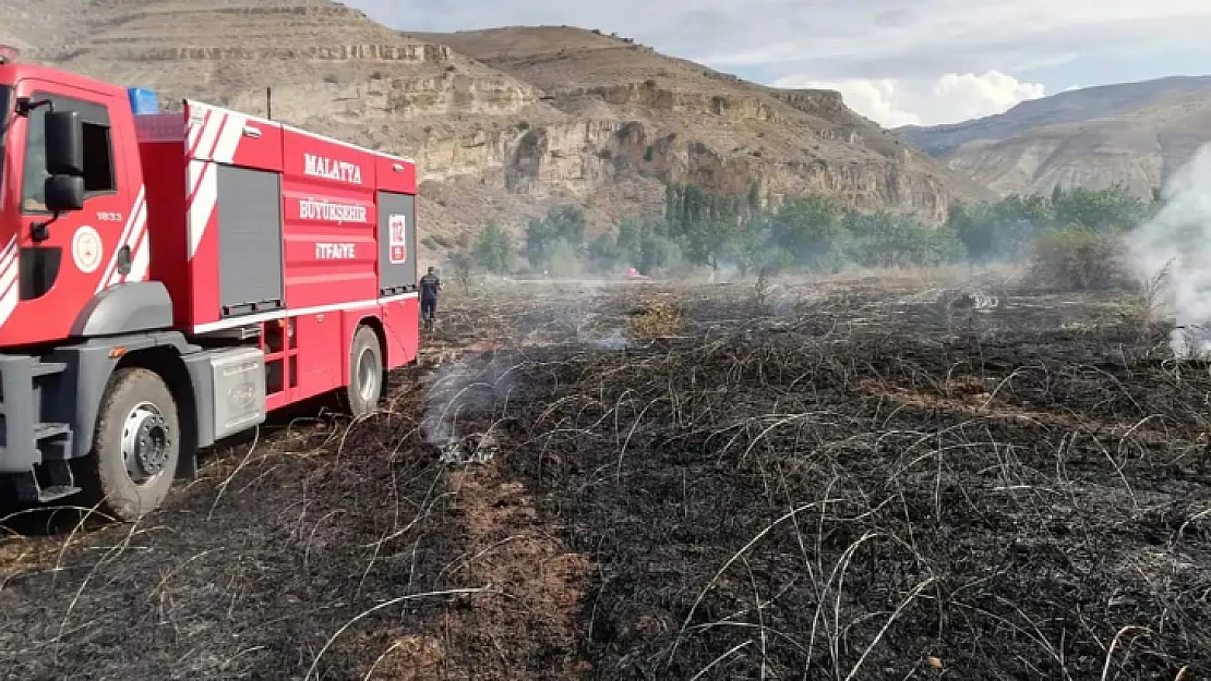 Malatya'da Bahçe yangınında Maddi Hasar