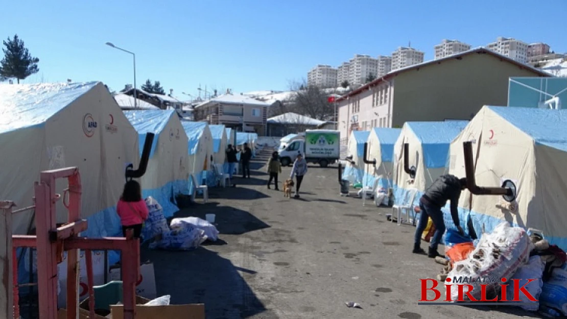 Malatya'da Depremin Vurduğu Akçadağ'da Yaralar Sarılıyor