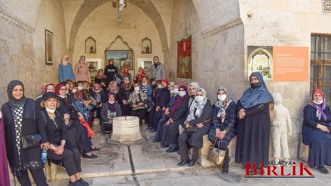 Malatya Kent Konseyi Kadın Meclisi Şanlıurfa'yı Gezdi