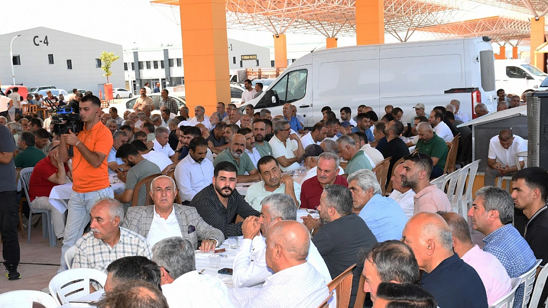 Malatya Ticaret Borsası Aşure Etkinliği Düzenledi