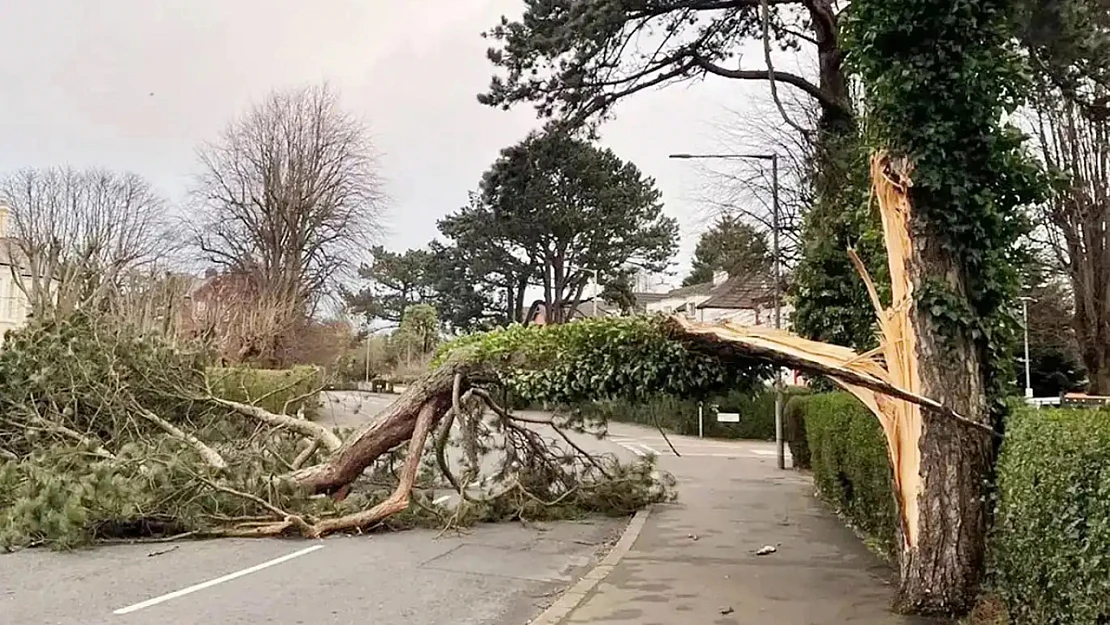 Meteoroloji'den Vatandaşlara Uyarı: Sağanak ve Kuvvetli Rüzgâra Dikkat