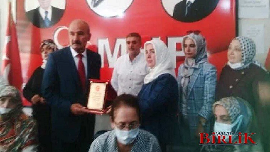 MHP'ye Büyük Katılım