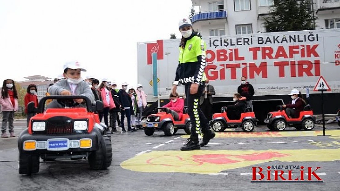 Mobil Trafik Eğitim Tırı