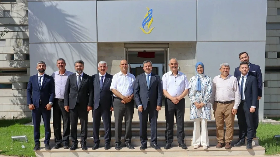 MTÜ Heyetinden Tunus'ta Akademik İş Birliği Ziyareti