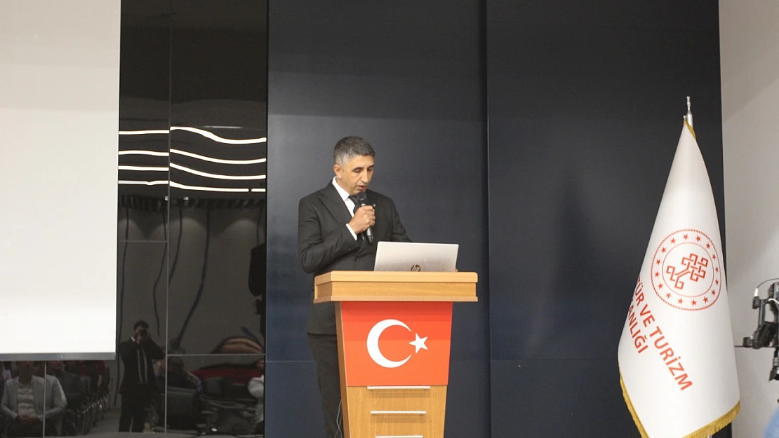 Müzeler Haftası Hüseyin Şahin'e Vedayla Açıldı