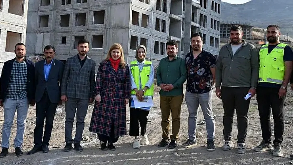 Ölmeztoprak:  Her Zaman Sahalarda Olacağız