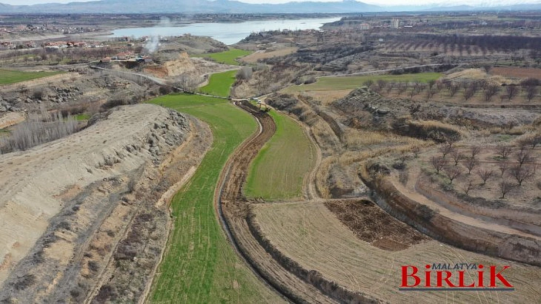 Sütlüce Mahallesinin Malatya-Sivas Karayoluna Bağlantısını Tamamlıyoruz