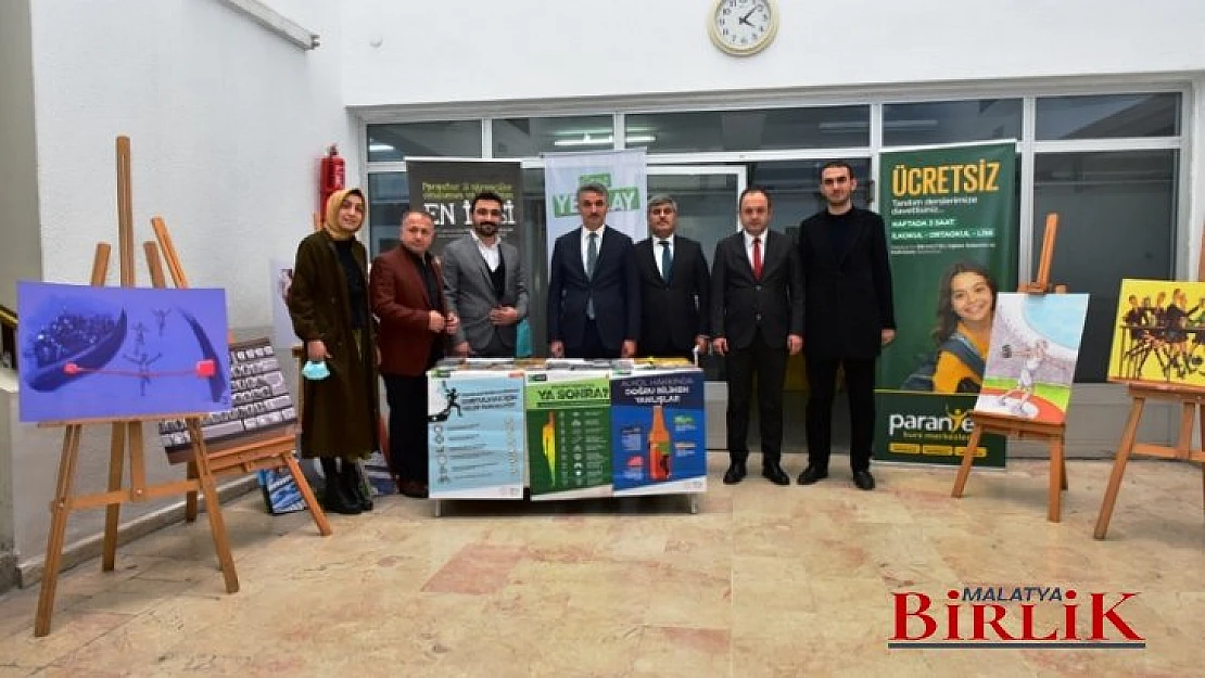 Vali Baruş, Adliye Binasındaki Yeşilay Standını İnceledi