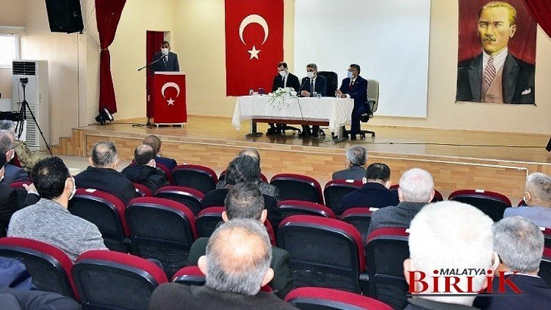 Vali Baruş, Yazıhan'da Muhtarlarla, Kurum Yetkililerini Bir Araya Getirdi