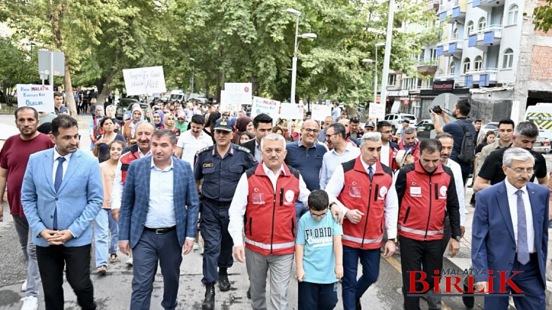 Vali Ersin Yazıcı Koruyucu Aile Günü Etkinliğine Katıldı