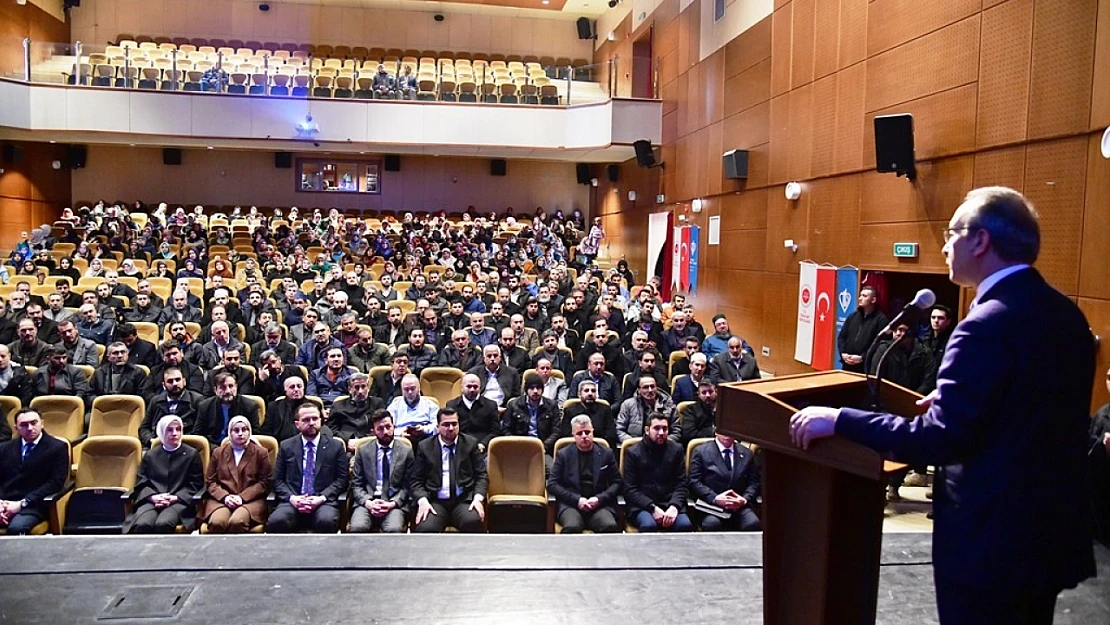 Vali Seddar Yavuz, Din Görevlileri İstişare Toplantısına Katıldı