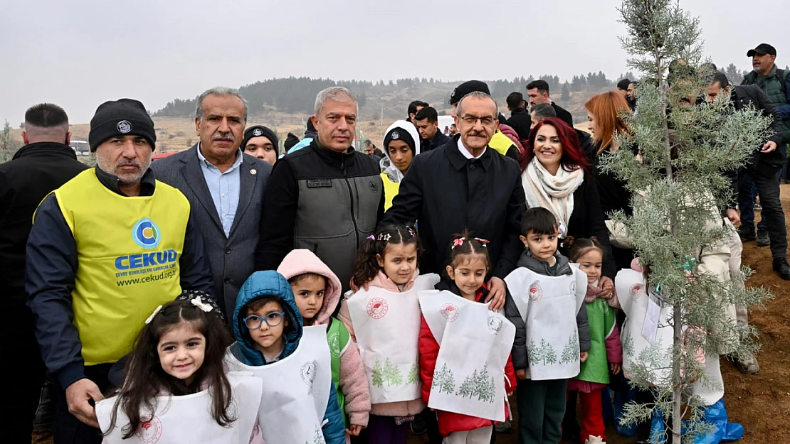 Vali Seddar Yavuz 'Milli Ağaçlandırma Günü' Etkinliğine Katıldı