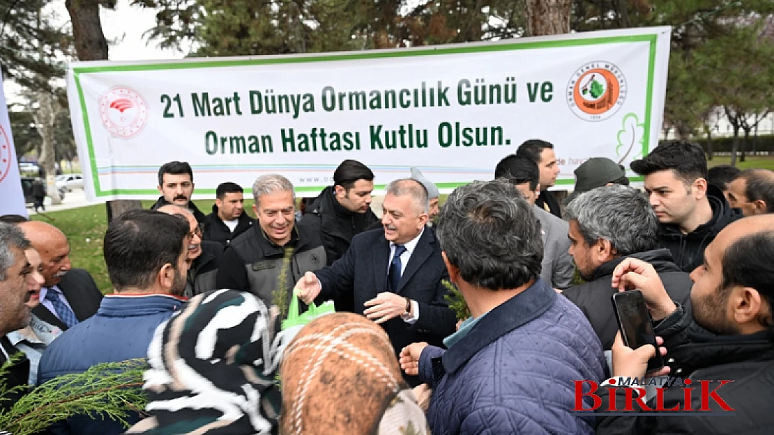 Vali Yazıcı, Dünya Ormancılık Günü Fidan Dağıtım Etkinliğine Katıldı