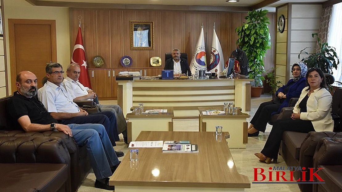 Vatanseverler Derneğinden Başkan Sadıkoğlu'na Ziyaret