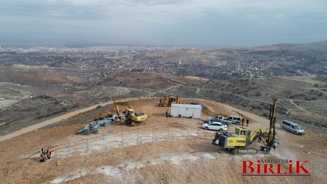 Yeşilyurt Belediyesi, Beş Farklı Noktaya Güneş Enerji Santrali Kuracak