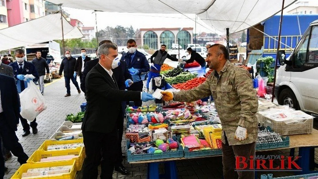 Yeşilyurt Belediyesi Sosyal Mesafeyi Ayarlayalım, Tedbirlere Uyalım