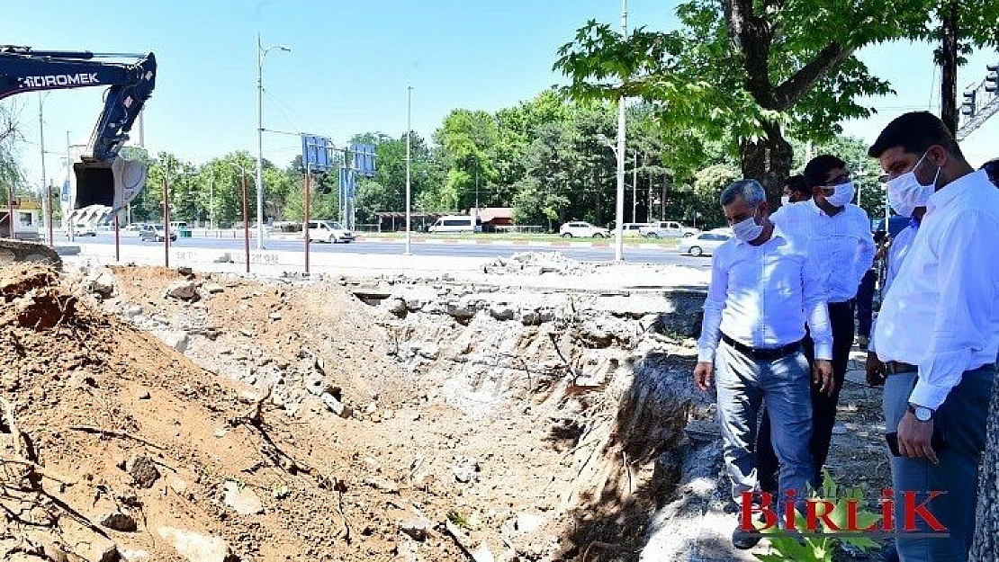 Yeşilyurt Belediyesi Yeni Hizmet Binasının Çalışmaları Devam Ediyor