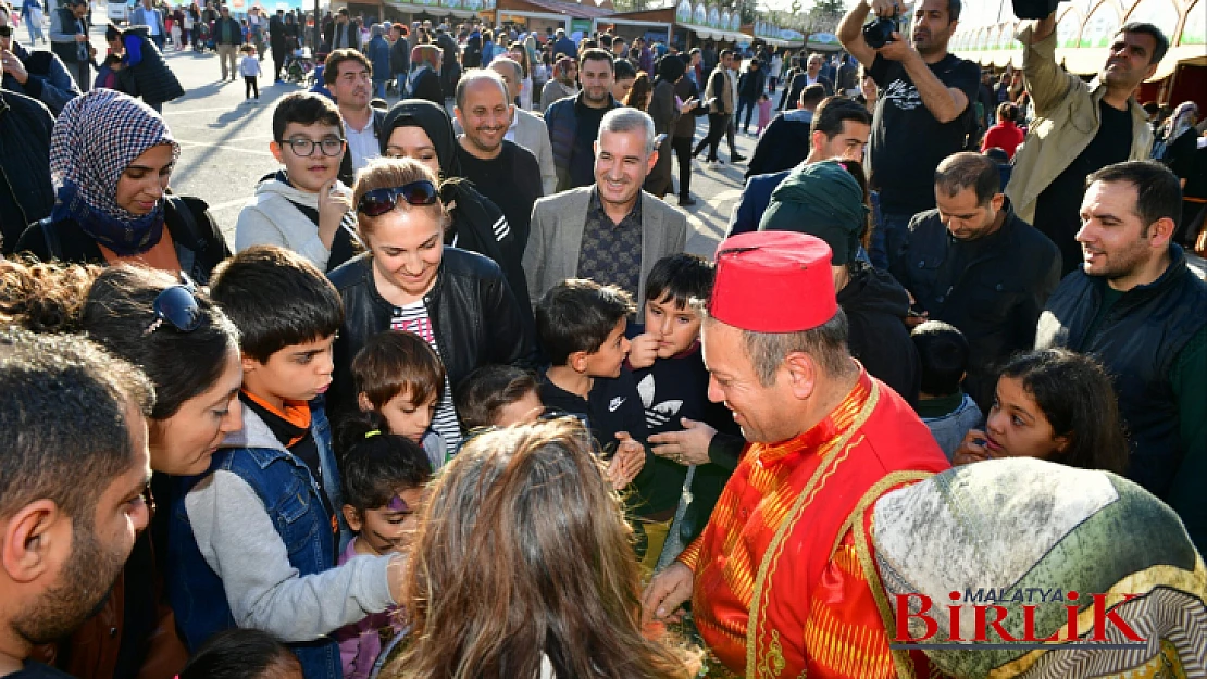 Yeşilyurt Çocuk Kitapları Festivali Yoğun İlgi Altında Devam Ediyor