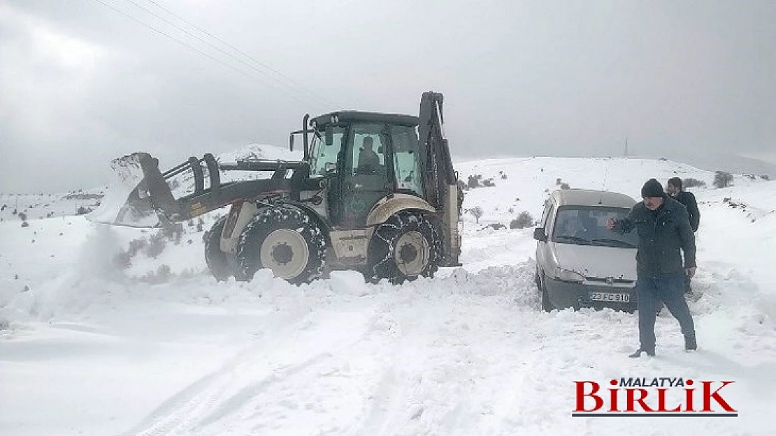 Yolda Kalan Öğretmenlerin İmdadına Büyükşehir Yetişti