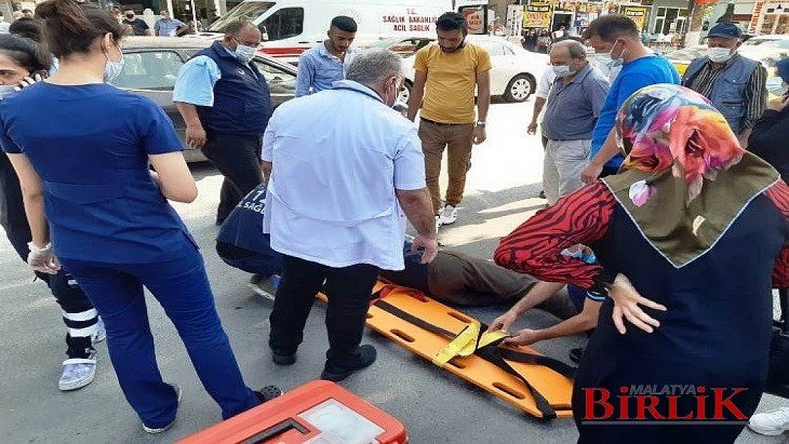 Yolun Karşısına Geçiyordu, Otomobil Çarptı