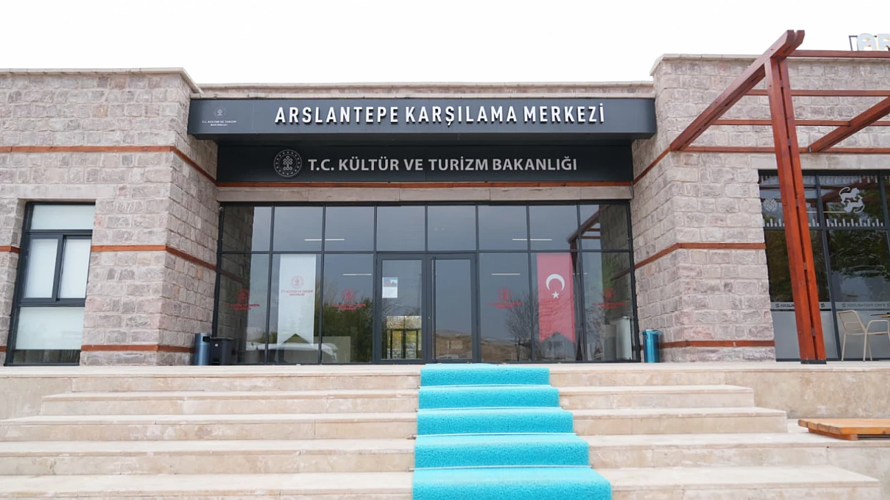 Ara Tatil Çocuk Şenliklerine Yoğun İlgi: Ailelerden Battalgazi Belediyesi'ne Teşekkür
