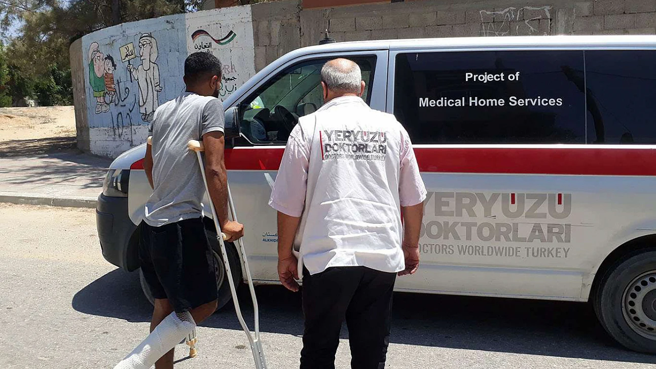 Gazze'de Sağlık Altyapısı Çöktü, Yeryüzü Doktorları Sahada