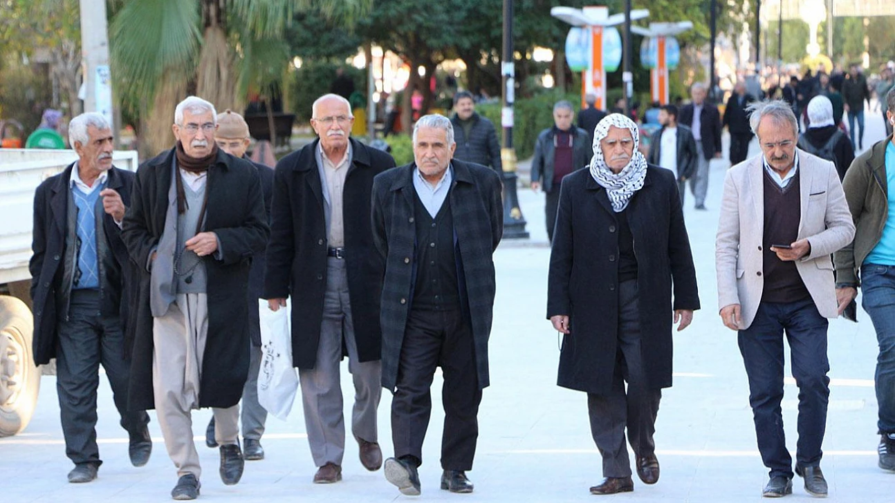 'Maaşlar eridi, alım gücü düştü'