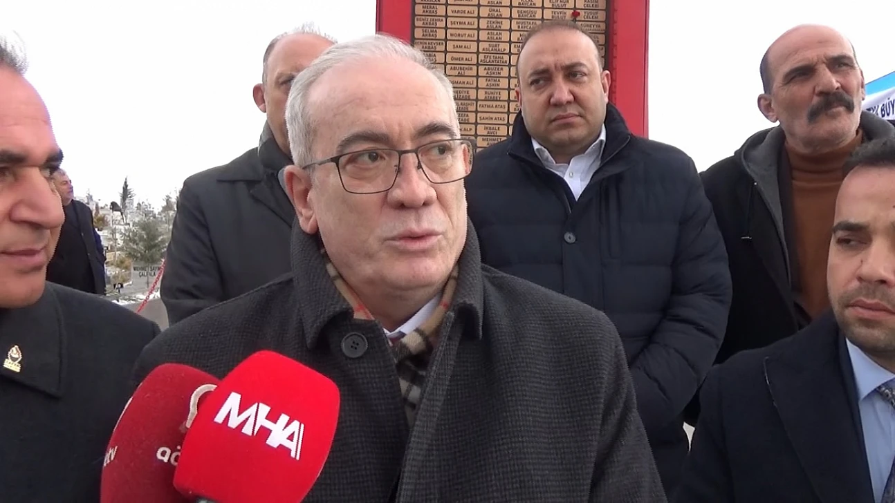 Zafer Partisi Heyeti Depremin Yıl Dönümünde Malatya'da