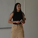 BANU ŞAHİN (Edebiyat Öğretmeni)