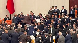 Bakanların Yemin Töreni Öncesi Meclis Karıştı