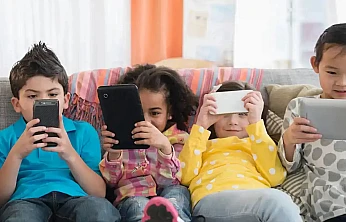 15 Yaş Altına Sosyal Medya Yasağı Ruh Sağlığını Nasıl Etkiler?