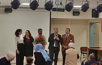 24 Kasım'da Çifte Anlam: Dernekten Öğretmenlere Ziyaret, Atatürk'e Minnet