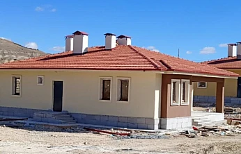 Ağılbaşı'ndaki Hak Sahipliği Sorunu Çözülüyor: Köy Evleri Teslim Edilecek