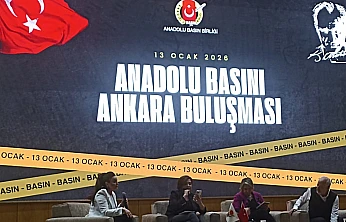 Ankara'da gazeteciliğin geleceği konuşuldu